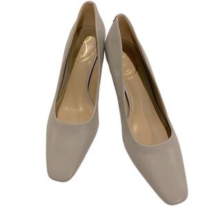 SAM Edelman size 6.5 Tan high heal